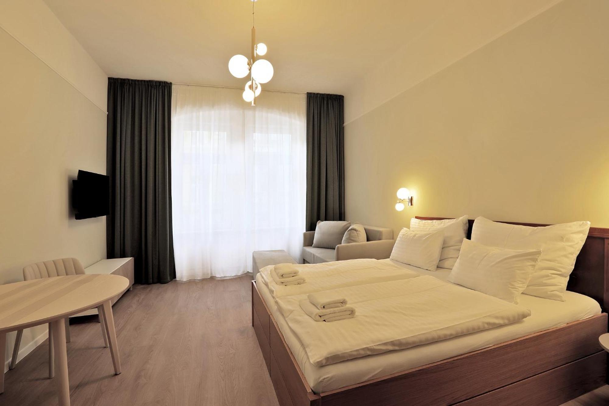 Hotel Kavalir Karlovy Vary Kültér fotó